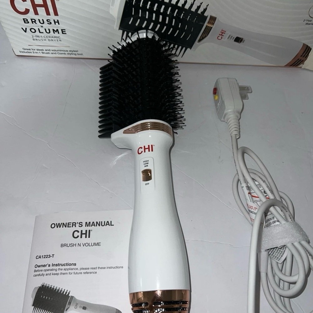 CHI White and Gold Hair Styling Brush